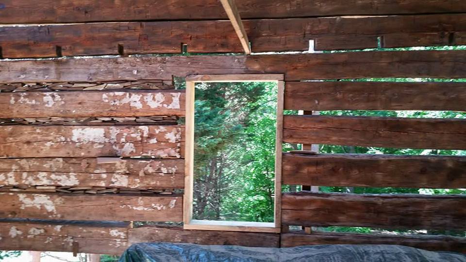 Dustless Blasting for Wood Restoration